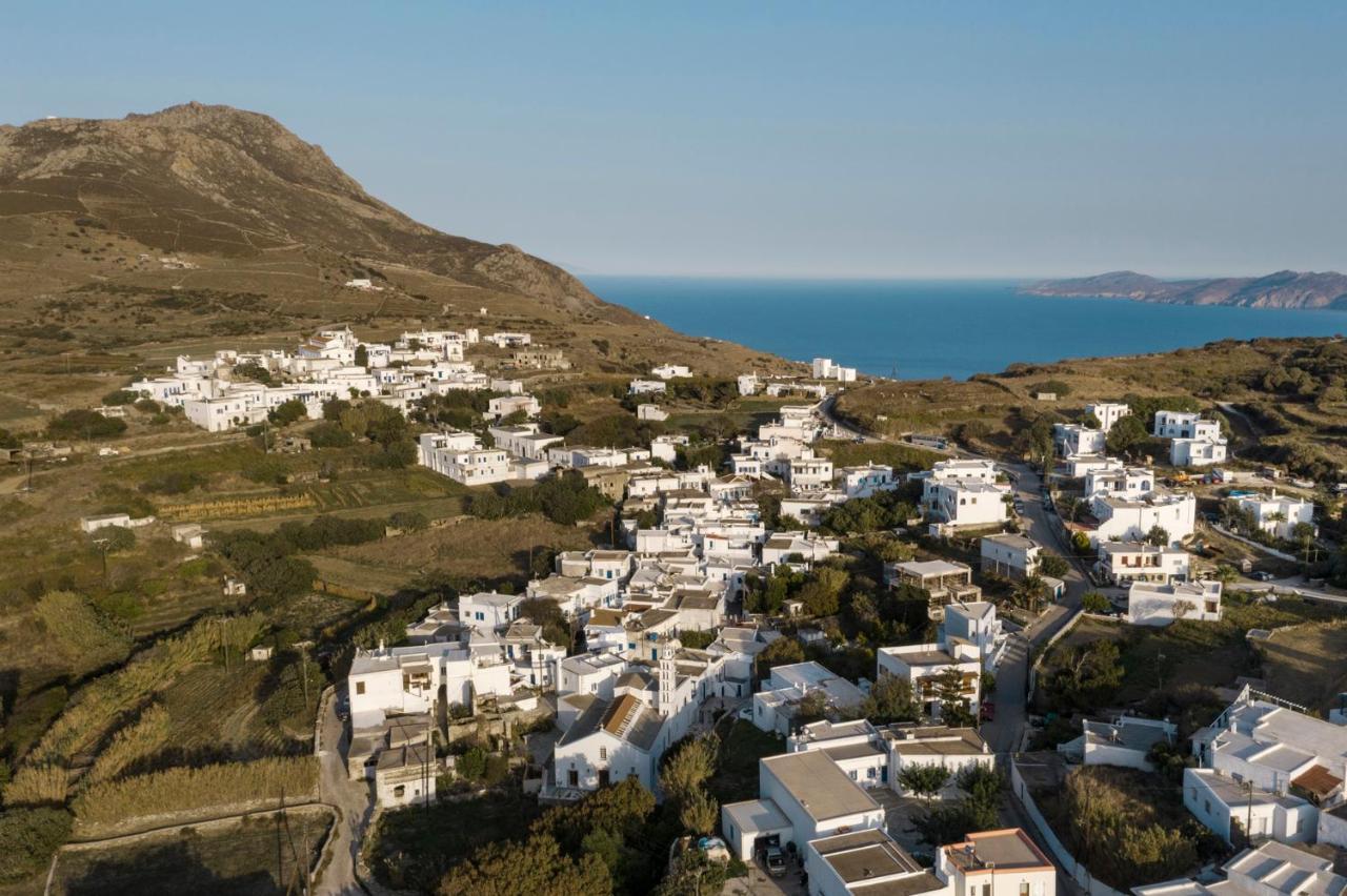 White Tinos Luxury Holiday home *